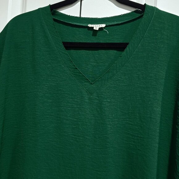 Jodifl - L Forever Famous top In Kelly Green Raw Hem - Picture 4 of 8